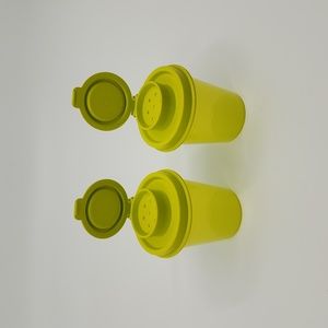 Tupperware Salt and Pepper Shakers Exclusif Color